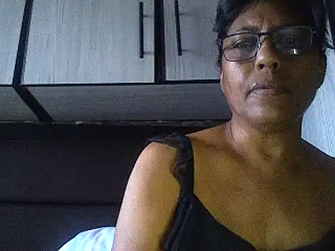 Snapshot of MsAttitude chatting on 25, 2, 2025 MsAttitude online show from 25, 2, 2025