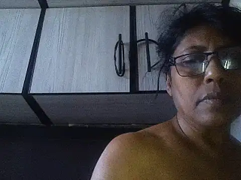 Snapshot of MsAttitude chatting on 27, 2, 2025 MsAttitude online show from 27, 2, 2025