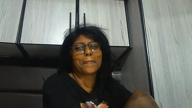 Snapshot of MsAttitude chatting on 2, 3, 2025 MsAttitude online show from 2, 3, 2025