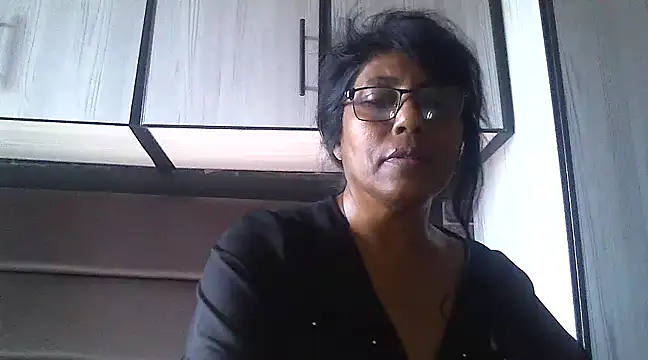 Snapshot of MsAttitude chatting on 9, 3, 2025 MsAttitude online show from 9, 3, 2025