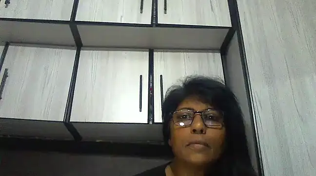 Snapshot of MsAttitude chatting on 14, 3, 2025 MsAttitude online show from 14, 3, 2025