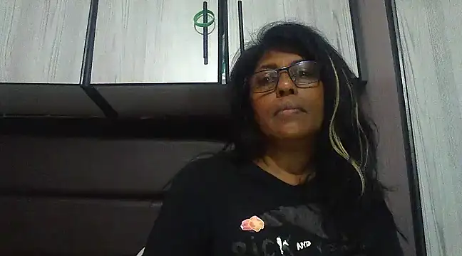 Snapshot of MsAttitude chatting on 18, 3, 2025 MsAttitude online show from 18, 3, 2025