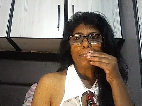 Snapshot of MsAttitude chatting on 15, 9, 2025 MsAttitude online show from 15, 9, 2025