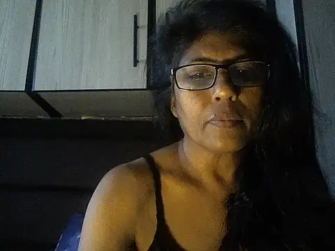 Snapshot of MsAttitude chatting on 21, 9, 2025 MsAttitude online show from 21, 9, 2025