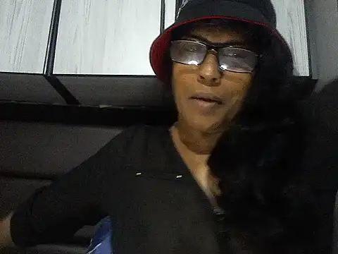 Snapshot of MsAttitude chatting on 23, 9, 2025 MsAttitude online show from 23, 9, 2025