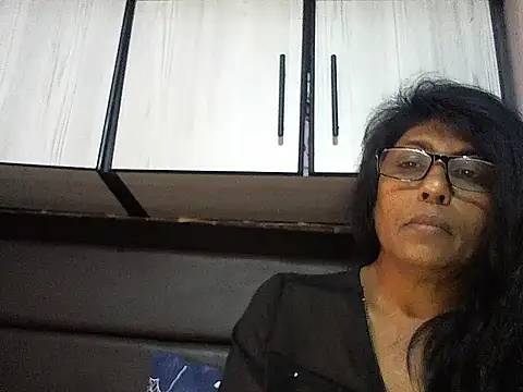 Snapshot of MsAttitude chatting on 1, 10, 2025 MsAttitude online show from 1, 10, 2025