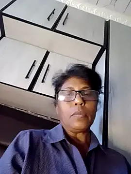 MsAttitude online show from 21, 4, 2026