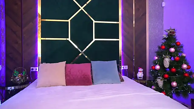 LittleeCutee online show from 10, 1, 2025