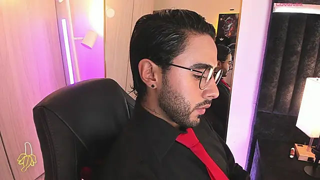 ItsMeEros online show from 24, 4, 2026