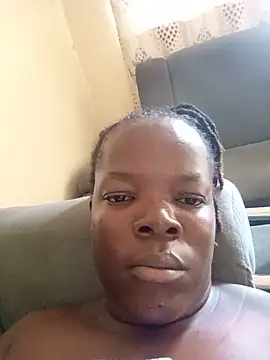 QUEEN-MARIAN online show from 11, 7, 2026
