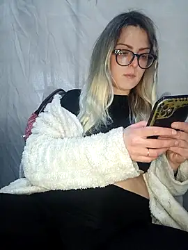 dolcehelena993 online show from 21, 2, 2026