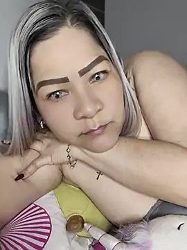 Dalessa Bigtits online show from 21, 7, 2026