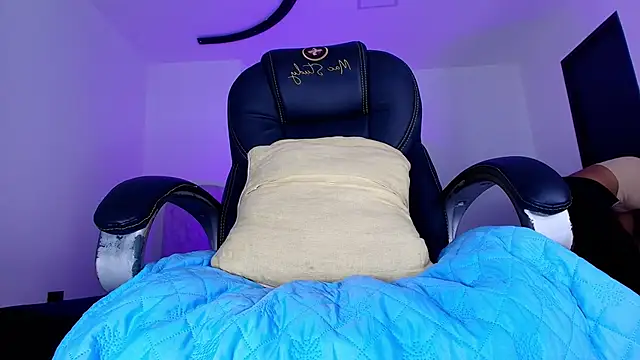 naomi kyse online show from 22, 4, 2026