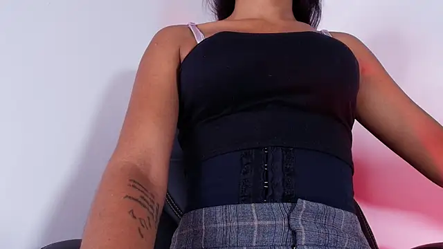 naomi kyse online show from 25, 7, 2026