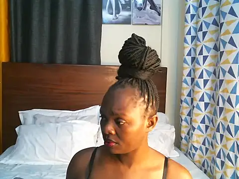 Snapshot of pay_tience chatting on 2, 7, 2026 pay tience online show from 2, 7, 2026