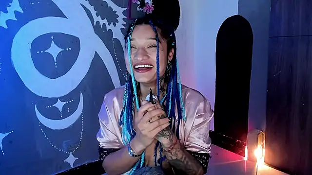 Snapshot of Eva_Lee_ chatting on 5, 12, 2024 Eva Lee online show from 5, 12, 2024