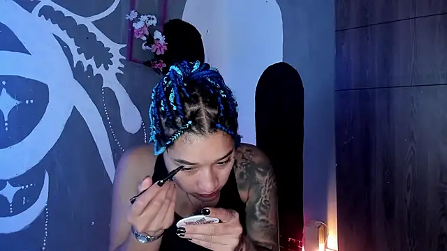 Snapshot of Eva_Lee_ chatting on 6, 12, 2024 Eva Lee online show from 6, 12, 2024