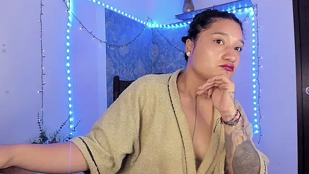 Eva Lee  online show from 11, 3, 2026