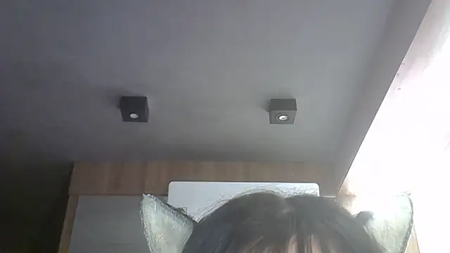 Skinny-Kitten online show from 11, 4, 2026