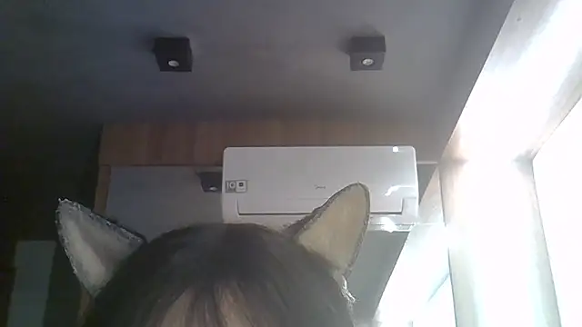 Skinny-Kitten online show from 27, 7, 2026