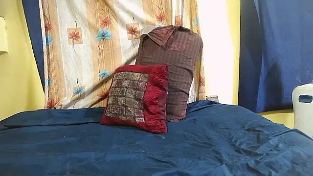 Snapshot of Cute_boy2000 chatting on 3, 2, 2025 Cute boy2000 online show from 3, 2, 2025