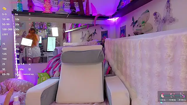 FluffyRainbowKity online show from 17, 7, 2026