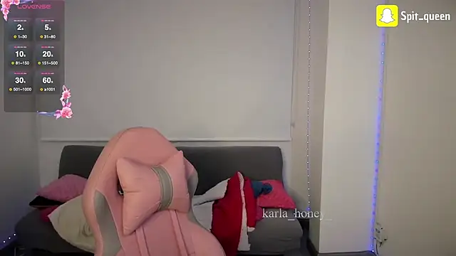 Spit queen online show from 23, 10, 2025