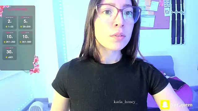 Spit queen online show from 11, 6, 2026