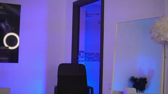 EllenKarter online show from 3, 2, 2026