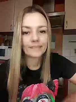 KrissSexi online show from 1, 3, 2025