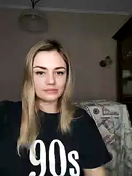 KrissSexi online show from 19, 3, 2025