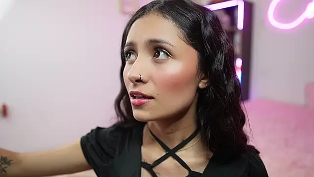 Snapshot of emily_smittt chatting on 15, 1, 2025 emily smittt online show from 15, 1, 2025