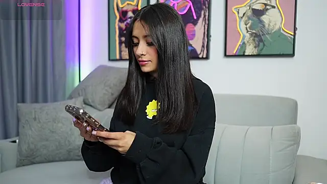 Snapshot of emily_smittt chatting on 9, 10, 2025 emily smittt online show from 9, 10, 2025