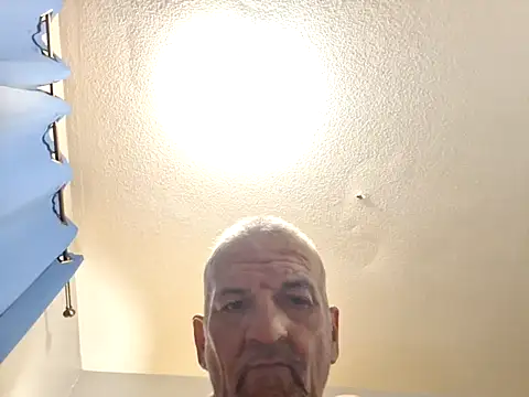 bigmack8810 online show from 29, 10, 2025