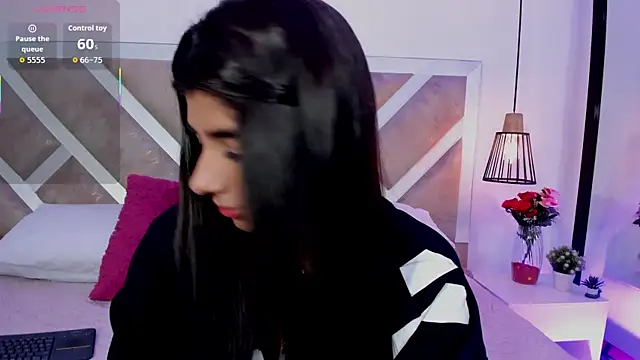 ZiaCalifa online show from 21, 4, 2026