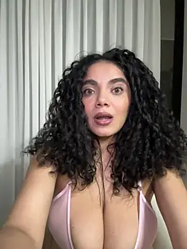 Mariecurl online show from 8, 2, 2026