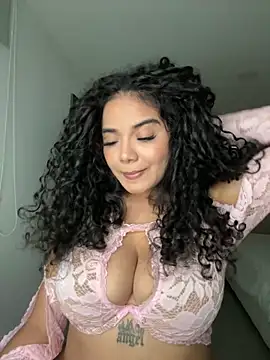 Mariecurl online show from 2, 7, 2026
