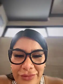 Insane Issa online show from 8, 3, 2025