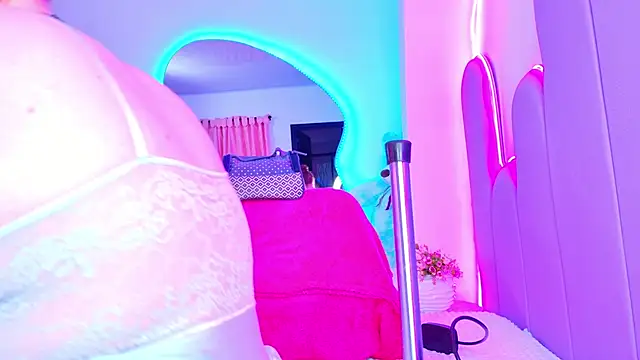 NathaxaLeans online show from 28, 4, 2026