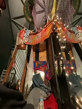 Snapshot of SummerBlueMoon chatting on 13, 10, 2025 SummerBlueMoon online show from 13, 10, 2025