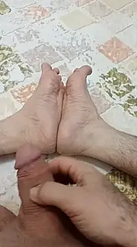 Hardapple01 online show from 24, 12, 2024