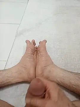 Hardapple01 online show from 16, 3, 2025