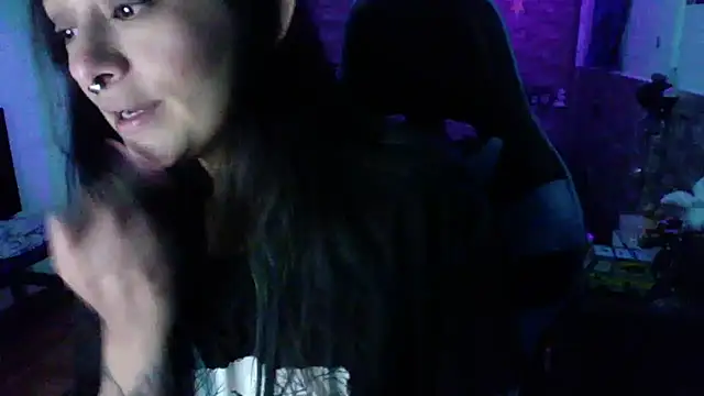 AngelaQueen  online show from 15, 10, 2025