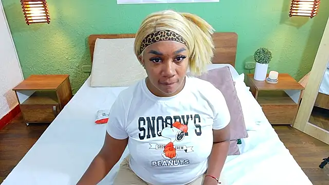 dannaahbrown online show from 11, 3, 2025