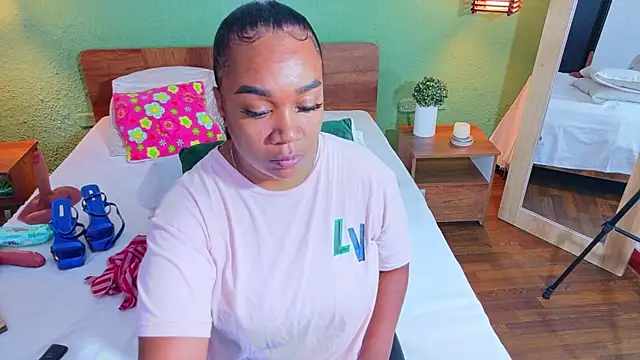 dannaahbrown online show from 23, 4, 2026