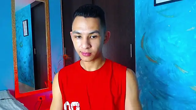 Snapshot of liuscast22 chatting on 6, 1, 2025 liuscast22 online show from 6, 1, 2025