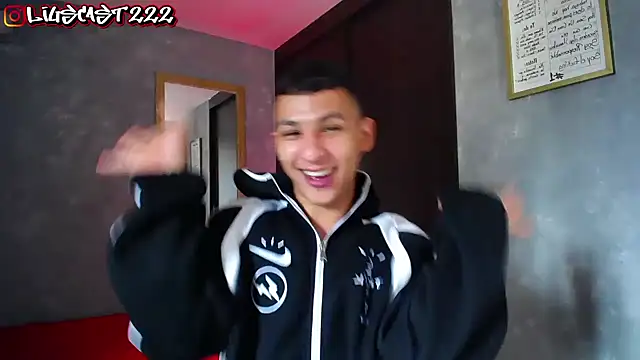 Snapshot of liuscast22 chatting on 14, 3, 2025 liuscast22 online show from 14, 3, 2025