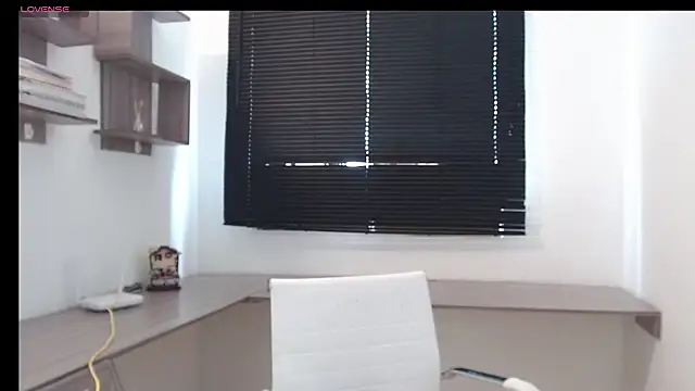 MIYESSI online show from 22, 2, 2025