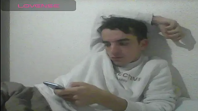 Tombgy07 online show from 18, 12, 2024