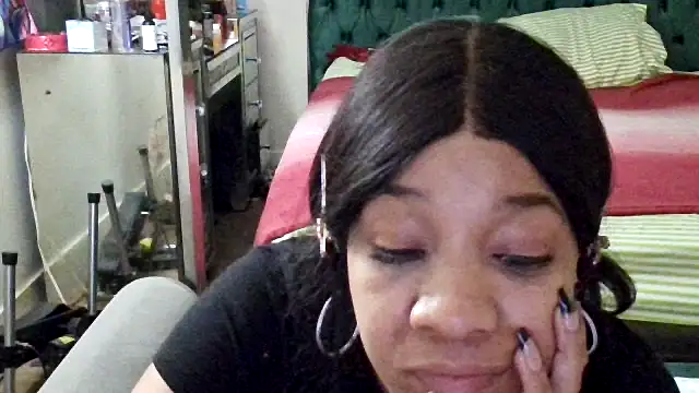 YasmineMinaj online show from 31, 10, 2025